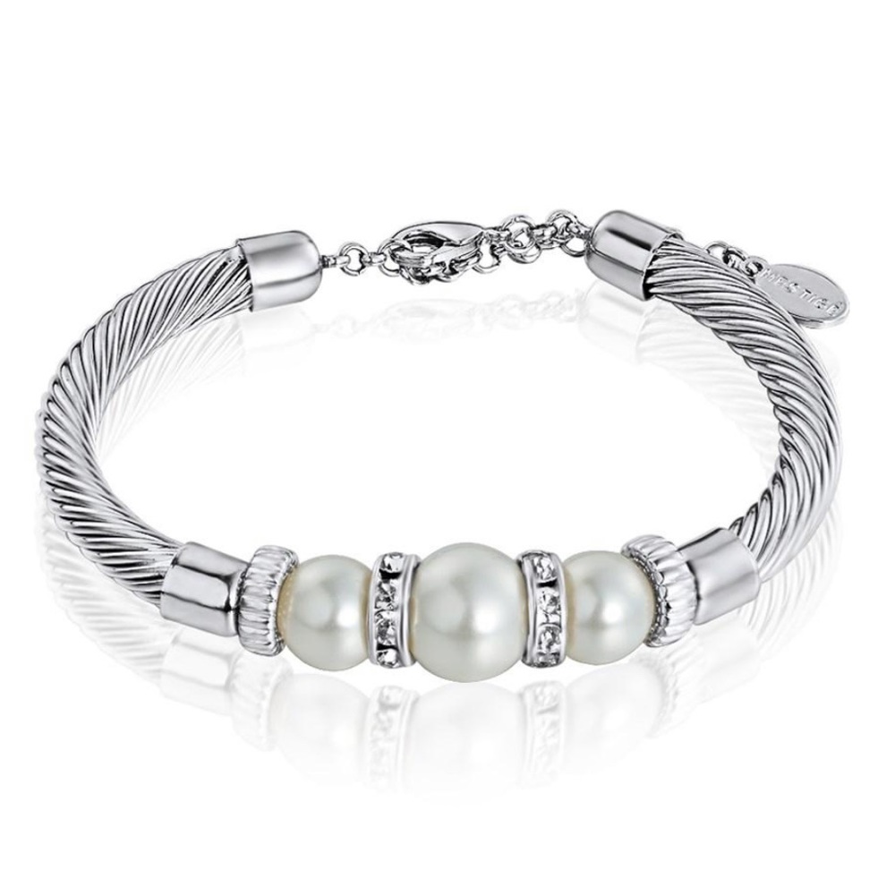 NWT Mestige Pearl Swarovski Crystal Bracelet